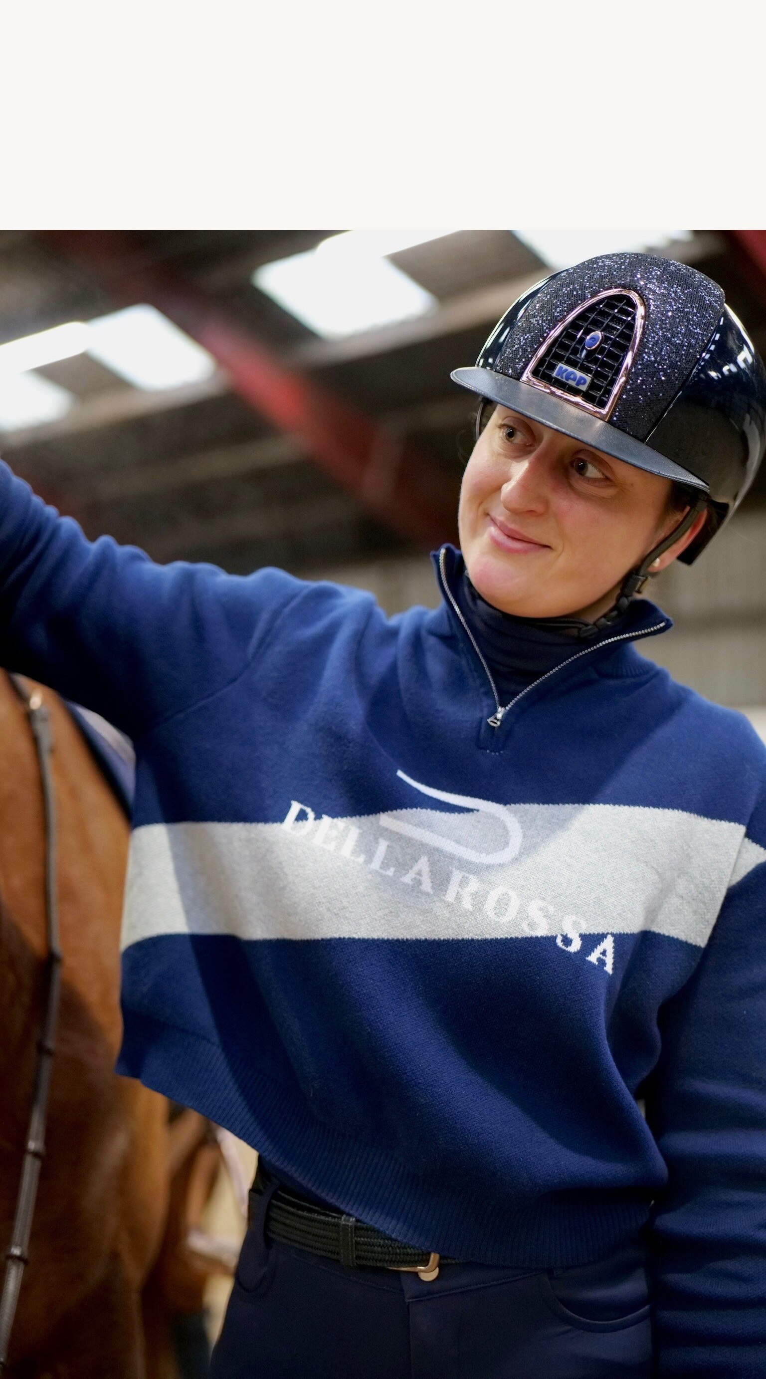 Lucía Galbis with Dellarossa for Riders
